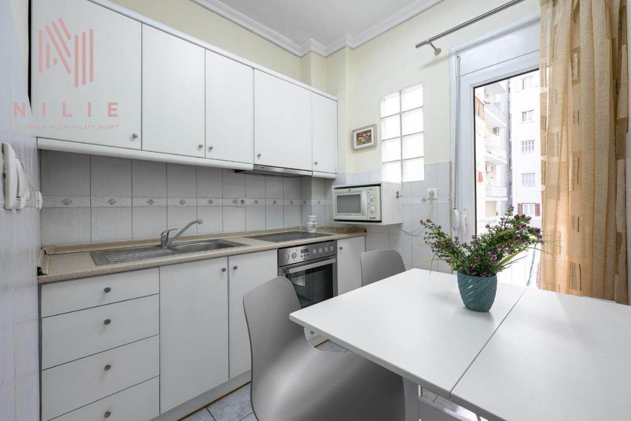 Appartamento Little Paris, Nilie Hospitality Mgmt Salonicco Esterno foto