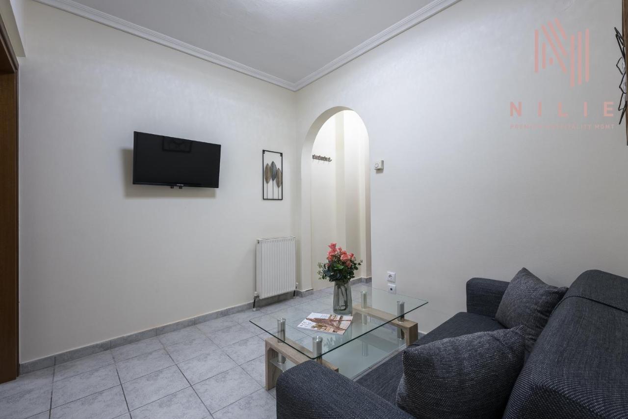 Appartamento Little Paris, Nilie Hospitality Mgmt Salonicco Esterno foto